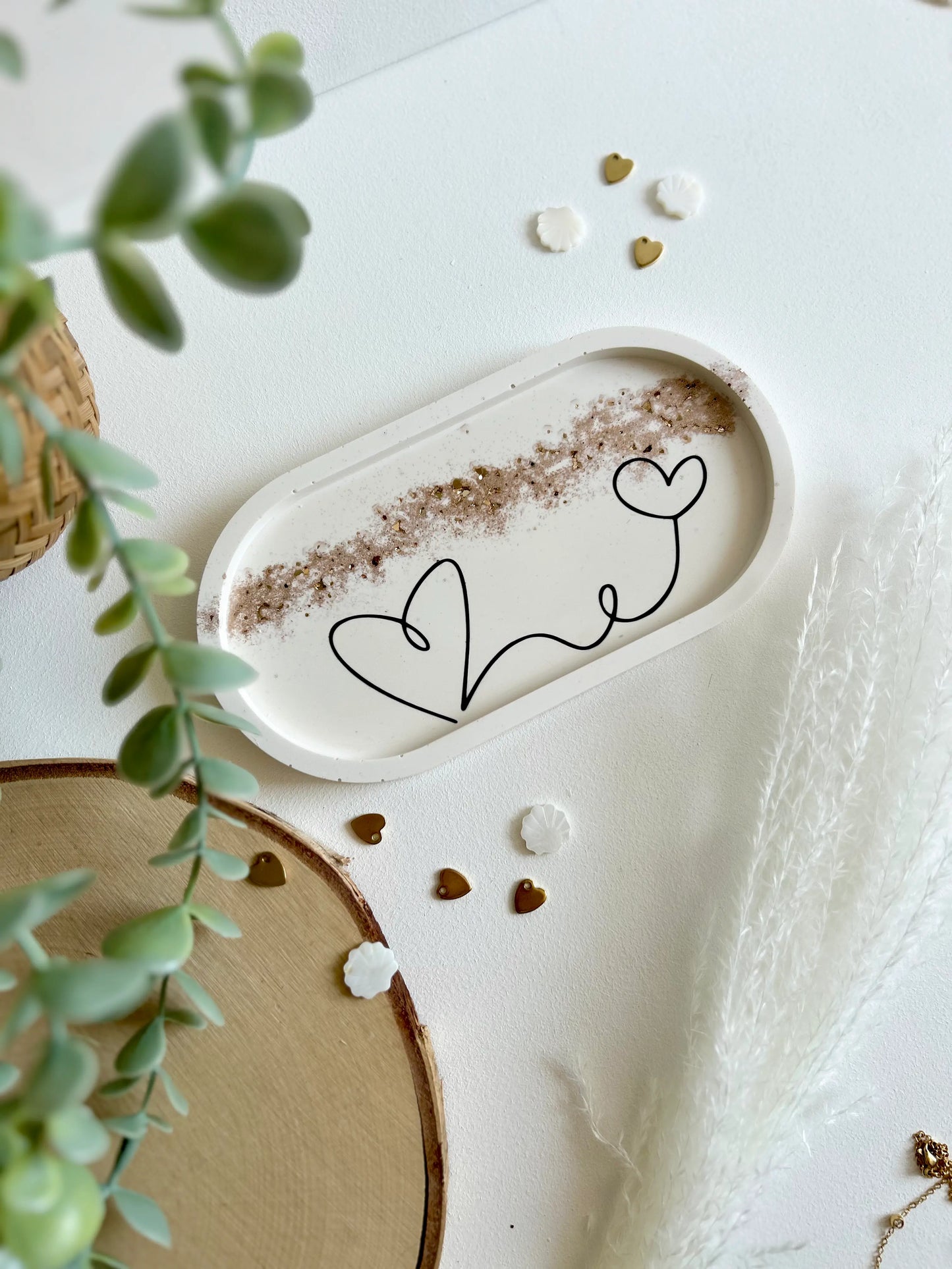 Plateau oval line art coeur