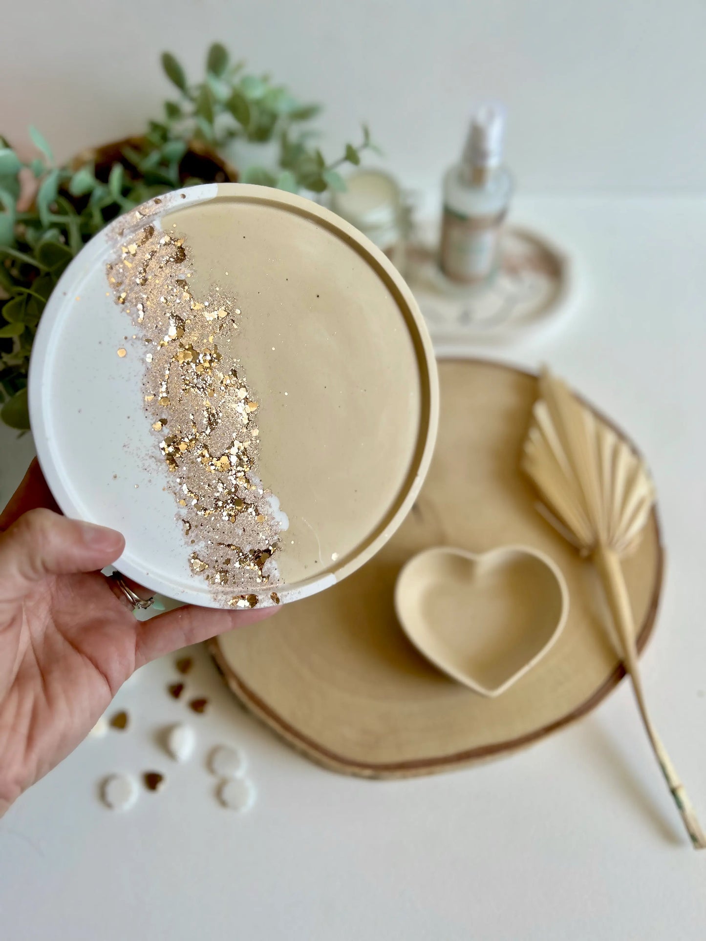 Plateau rond et coupelle coeur - Beige
