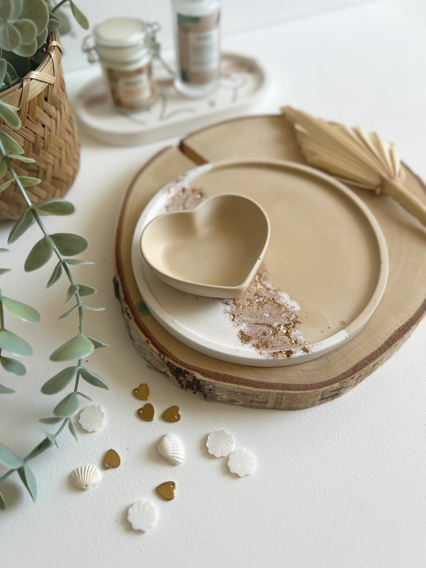 Plateau rond et coupelle coeur - Beige
