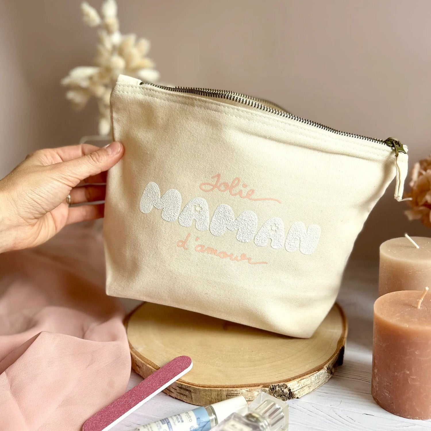 Trousse personnalisée pour maman avec message “jolie maman d’amour”, cadeau fête des mères ou naissance.